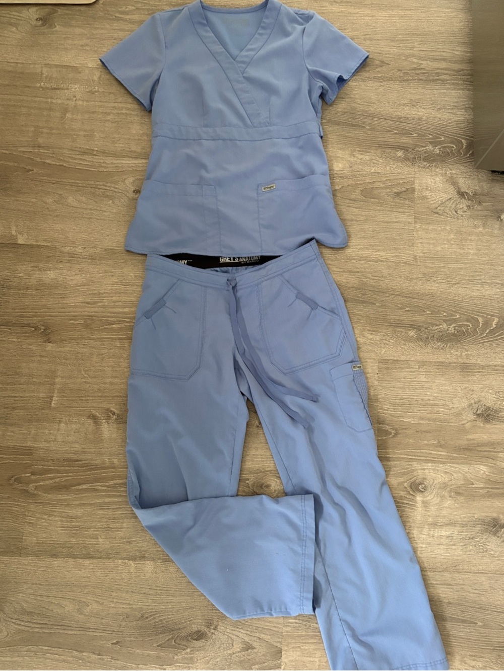 Grey's Anatomy Light Blue Scrub Top and Jogger Pants